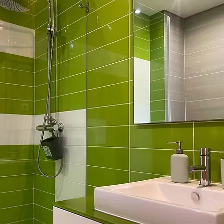 Apartamento Modern 2 Bed Town House Af,