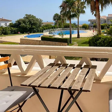Modern 2 Bed Town House Af, Apartment Albufeira