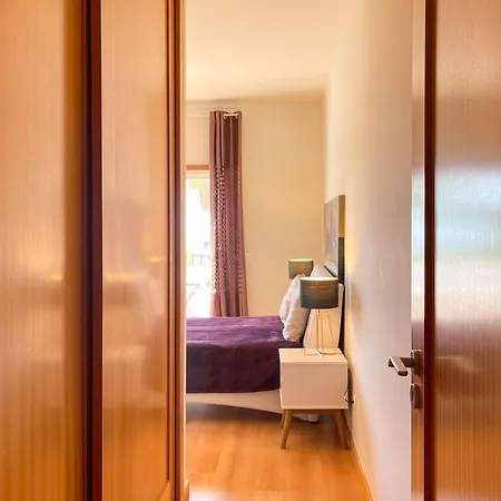 Modern 2 Bed Town House Af,