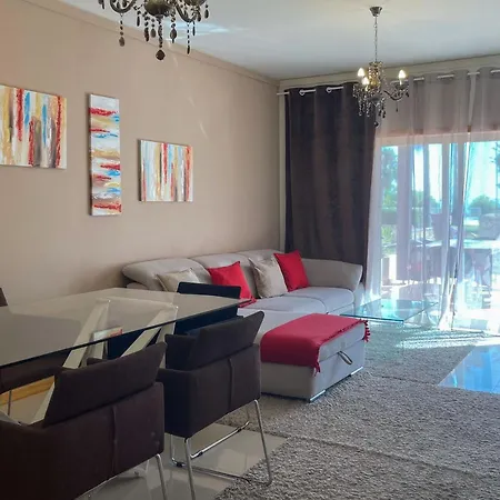 Modern 2 Bed Town House Af, * Albufeira