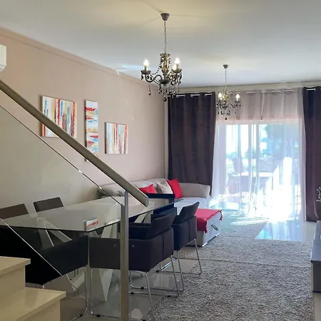 Apartamento Modern 2 Bed Town House Af,